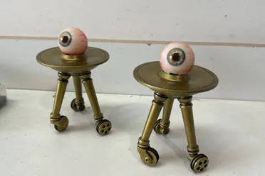 Wednesday - Eyes - Mech